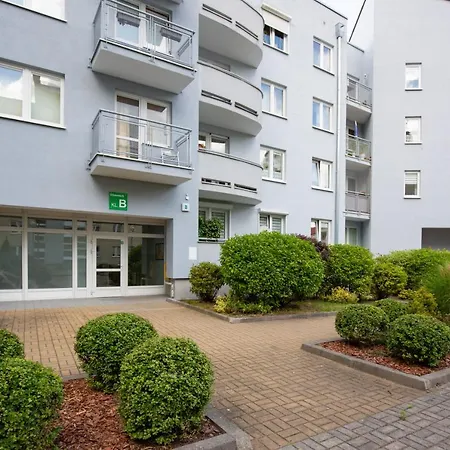 Center Redlowska By Renters 아파트