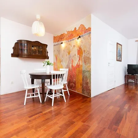 Center Redlowska By Renters